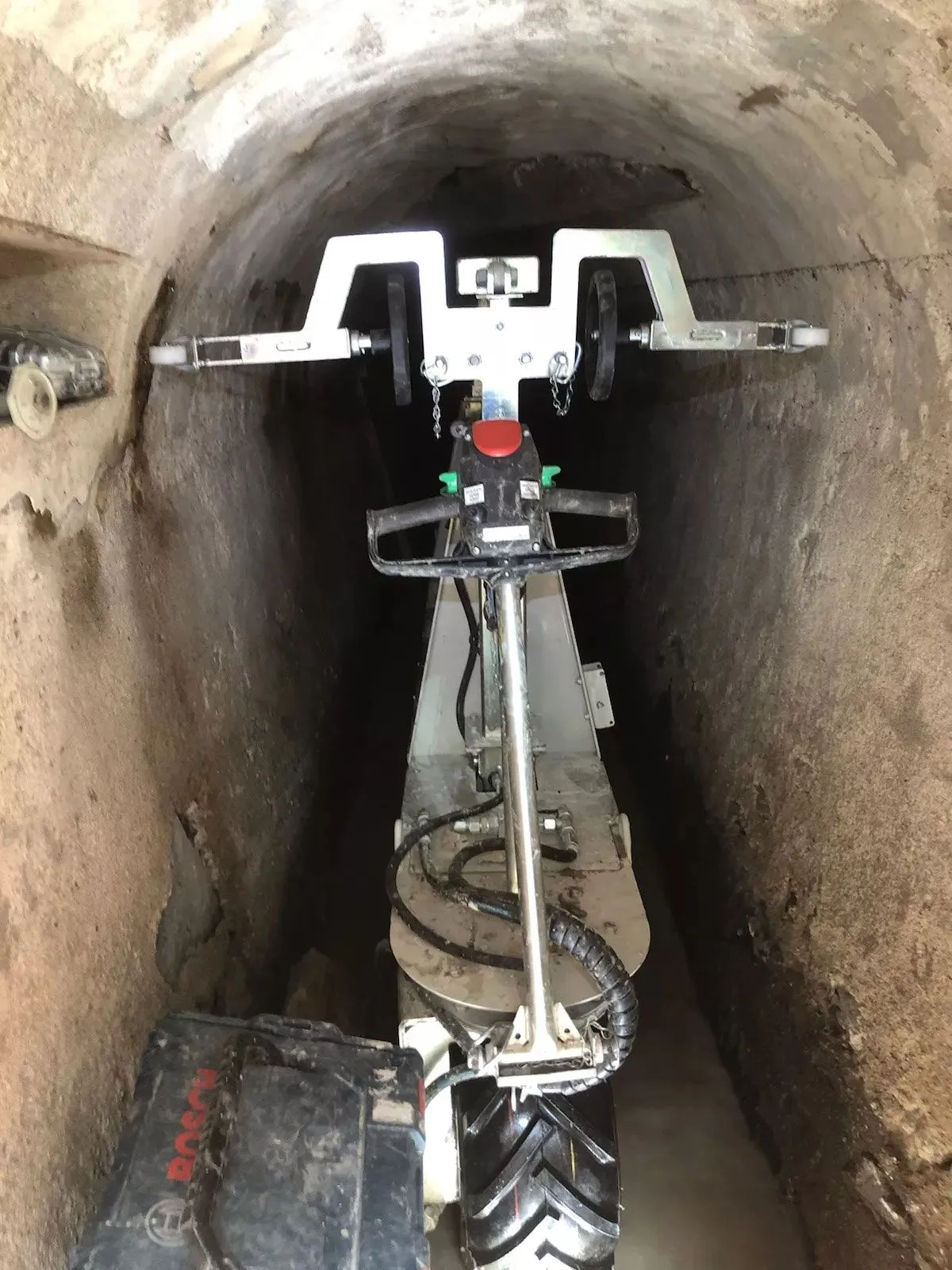 HYDROSCOOTER (650 - 1400 kg - Batteria) - immagine 3