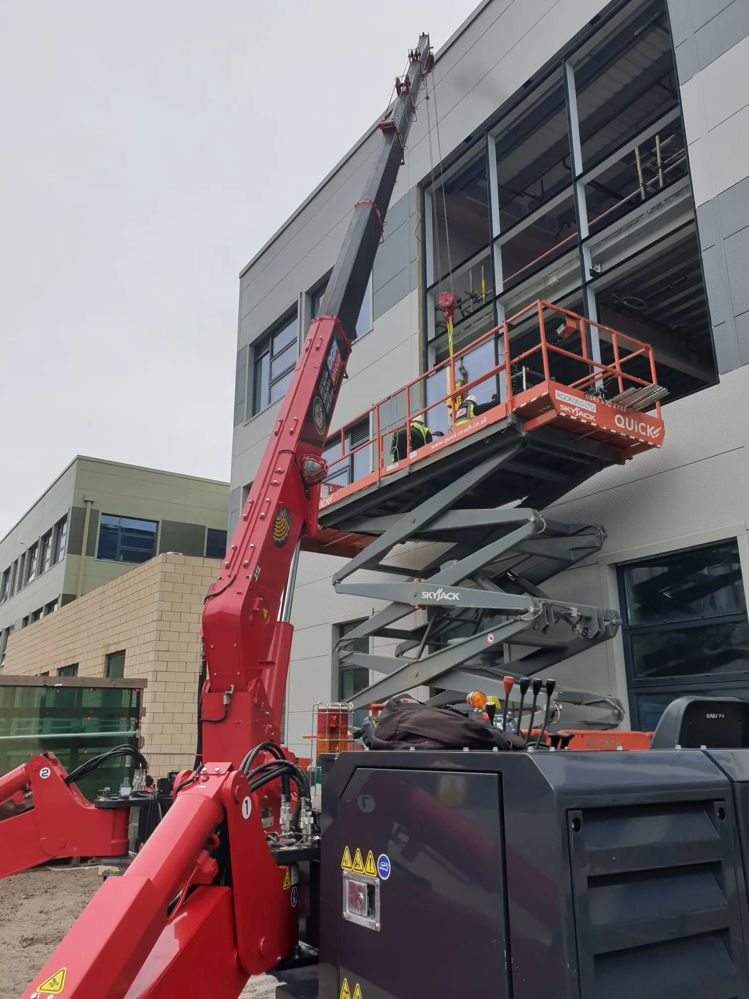 URW-546/2 Hydraulic JIB (4 t x 2,5 m) - immagine 3